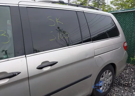 2006 Honda Odyssey Lx z USA, uszkodzony, nr VIN 5FNRL38216B124729